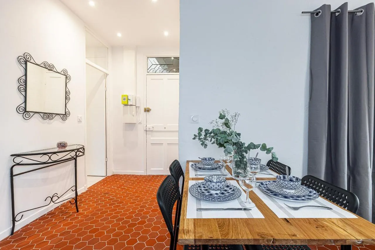 Lovely 1 Bdr In Harbor Area Νίκαια