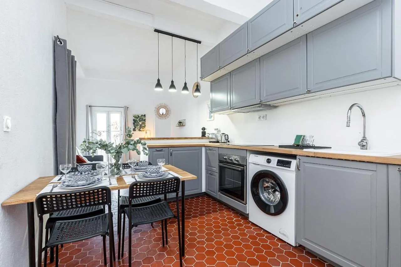 Lovely 1 Bdr In Harbor Area Νίκαια Διαμέρισμα