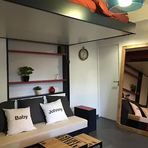 Studio 33 Apartment